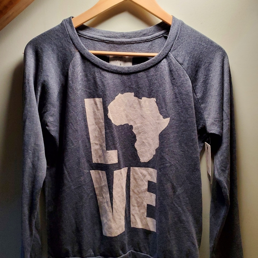 Krochet Kids Int'l Africa "Love" Tee Ladie's S